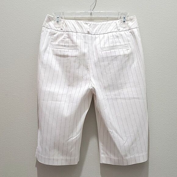 WORTHINGTON CAPRI PANTS, Sz 4, White with Black Strips - Picture 2 of 13